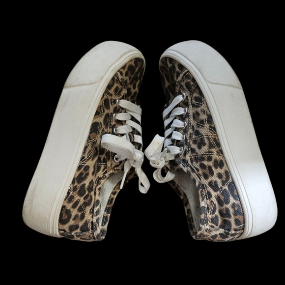 A New Day SZ5 Leopard Print Platform Laceup Shoes - Picture 5 of 8